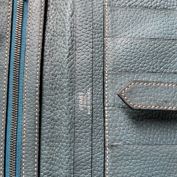 Authentic Hermes Leather Bearn Wallet - Picture 8 of 12
